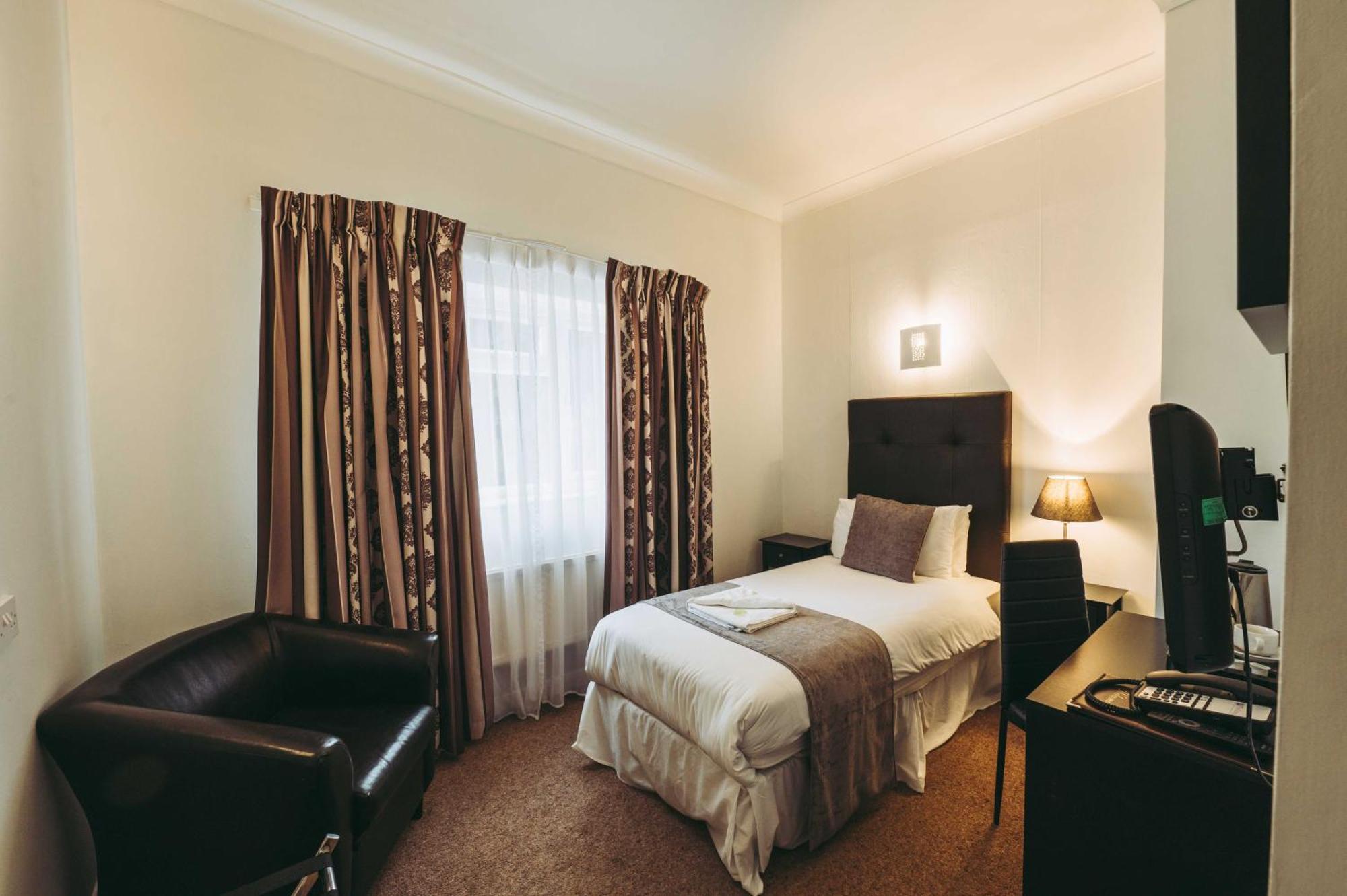 The Grange Hotel Brent Knoll Highbridge Bagian luar foto